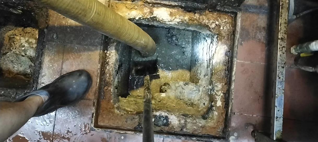 雷山污水池清理一般都有毒气，怎么预防中毒呢？